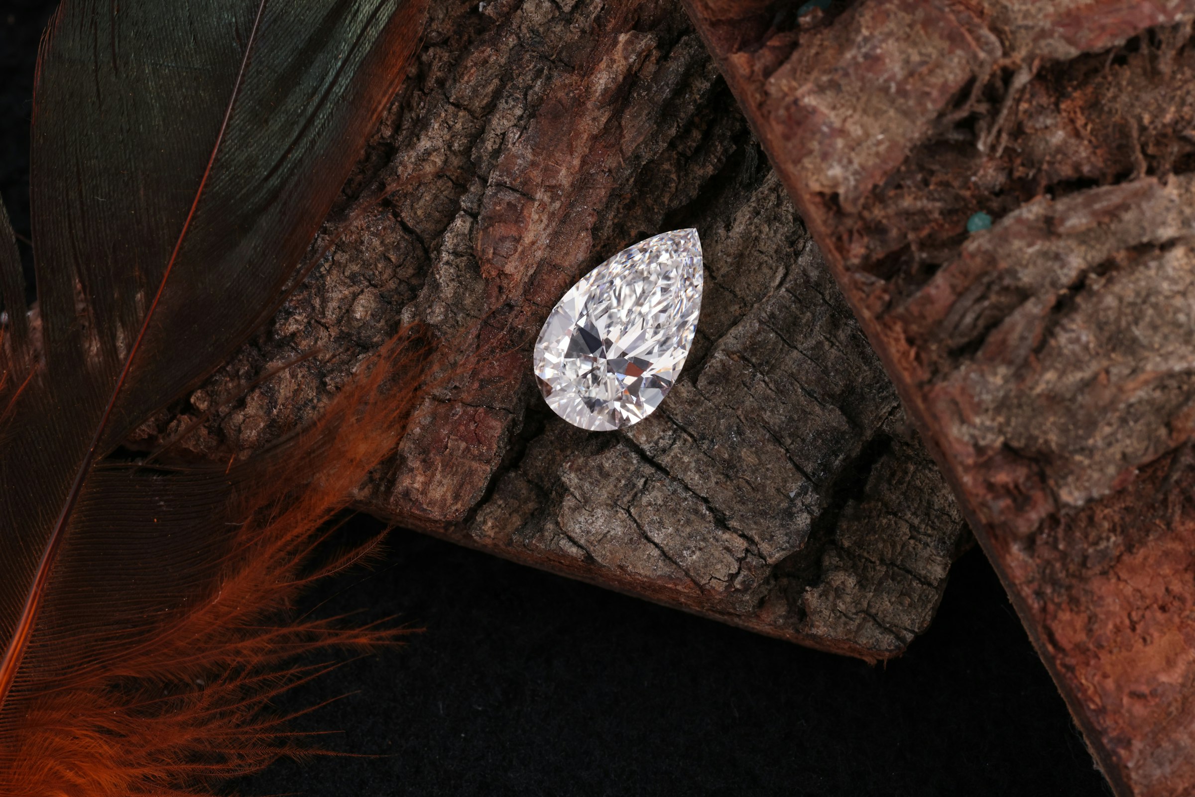 Pear cut lab-grown diamond